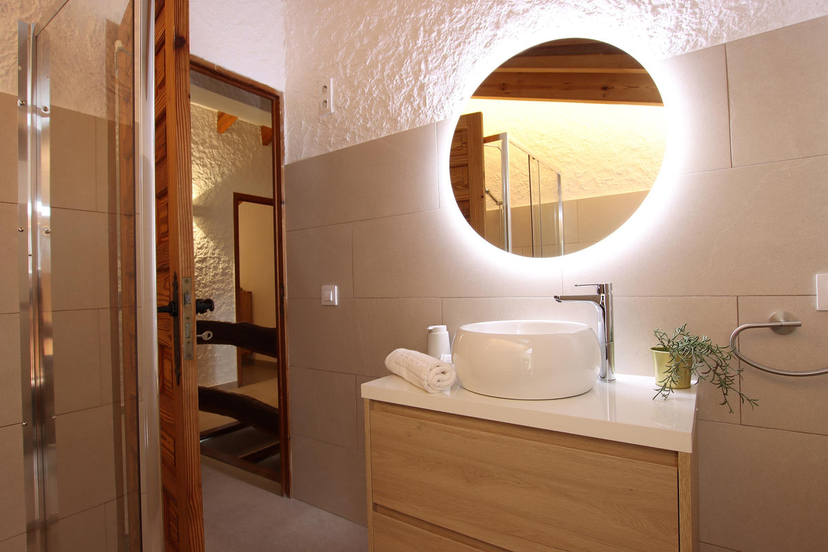 Badezimmer der Finca Encinas bei Pollença, Mallorca