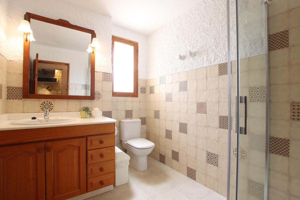 Badezimmer der Finca Encinas bei Pollença, Mallorca