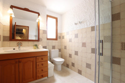 Badezimmer der Finca Encinas bei Pollença, Mallorca