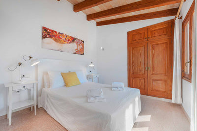 Schlafzimmer der Finca Es Palmerar bei Port de Pollença, Mallorca