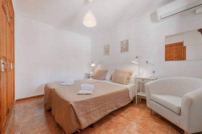 Schlafzimmer der Finca Es Palmerar bei Port de Pollença, Mallorca