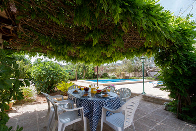 Pool der Finca Es Panadet bei Pollença, Mallorca