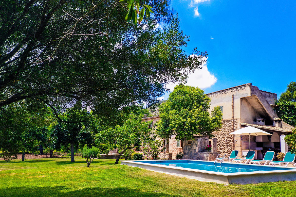 Pool der Finca Es Picot bei Pollença, Mallorca