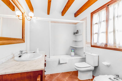 Badezimmer der Finca Es Reiet bei Pollença, Mallorca