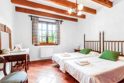 Schlafzimmer der Finca Es Reiet bei Pollença, Mallorca