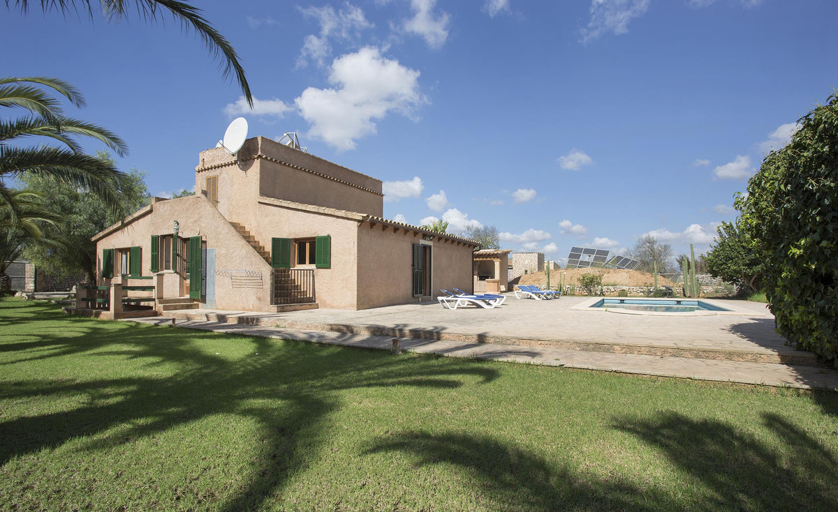 Pool der Finca Es Taronger bei Santanyí, Mallorca