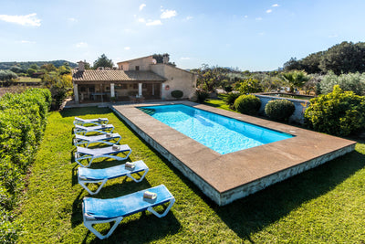 Pool der Finca Fontbella bei Port de Pollença, Mallorca