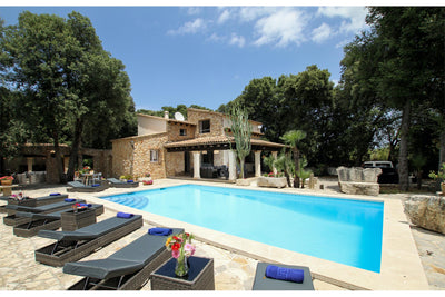 Pool der Finca La Encina bei Pollença, Mallorca