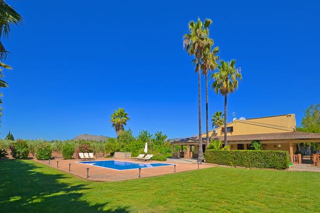 Finca Llubia in Llubí, Mallorca