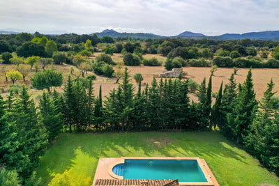 Pool der Finca Miracosta bei Pollença, Mallorca