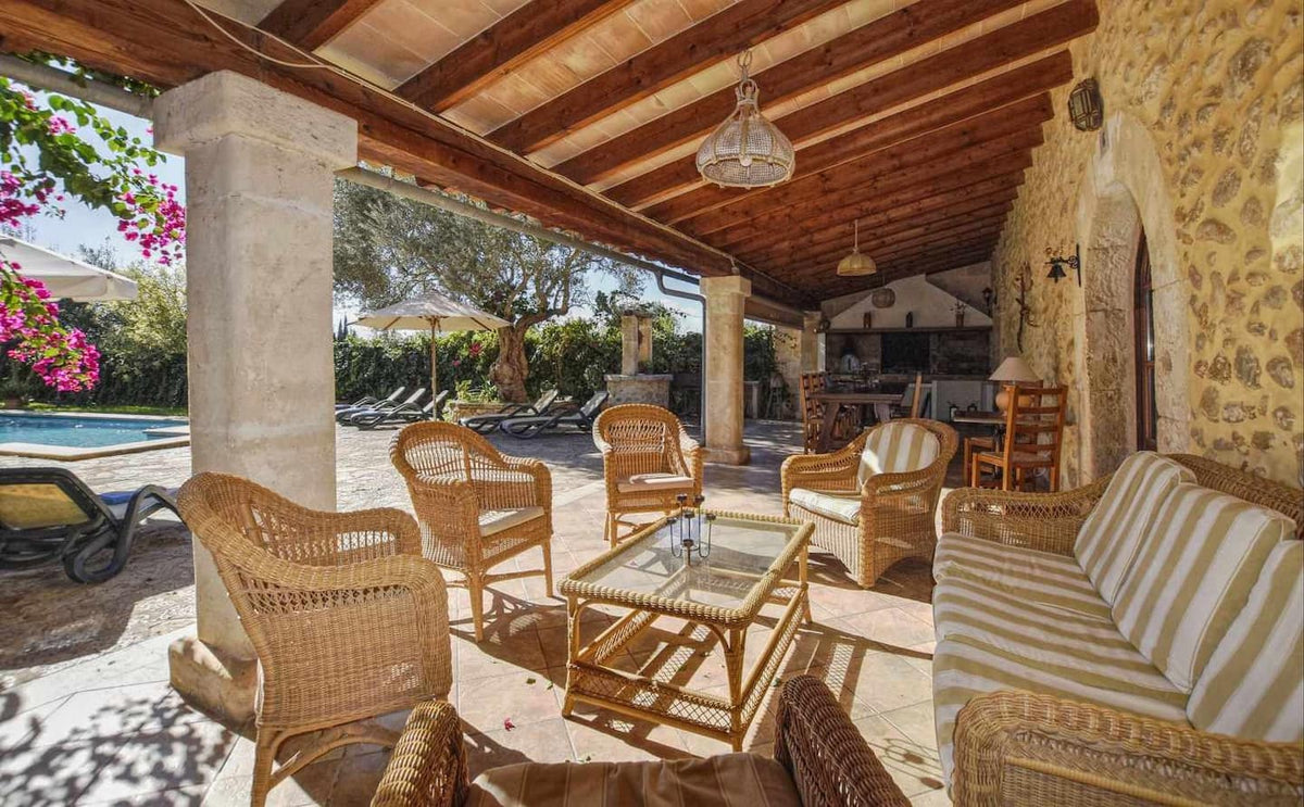 Finca Moderna in Búger, Mallorca – Ansicht 5