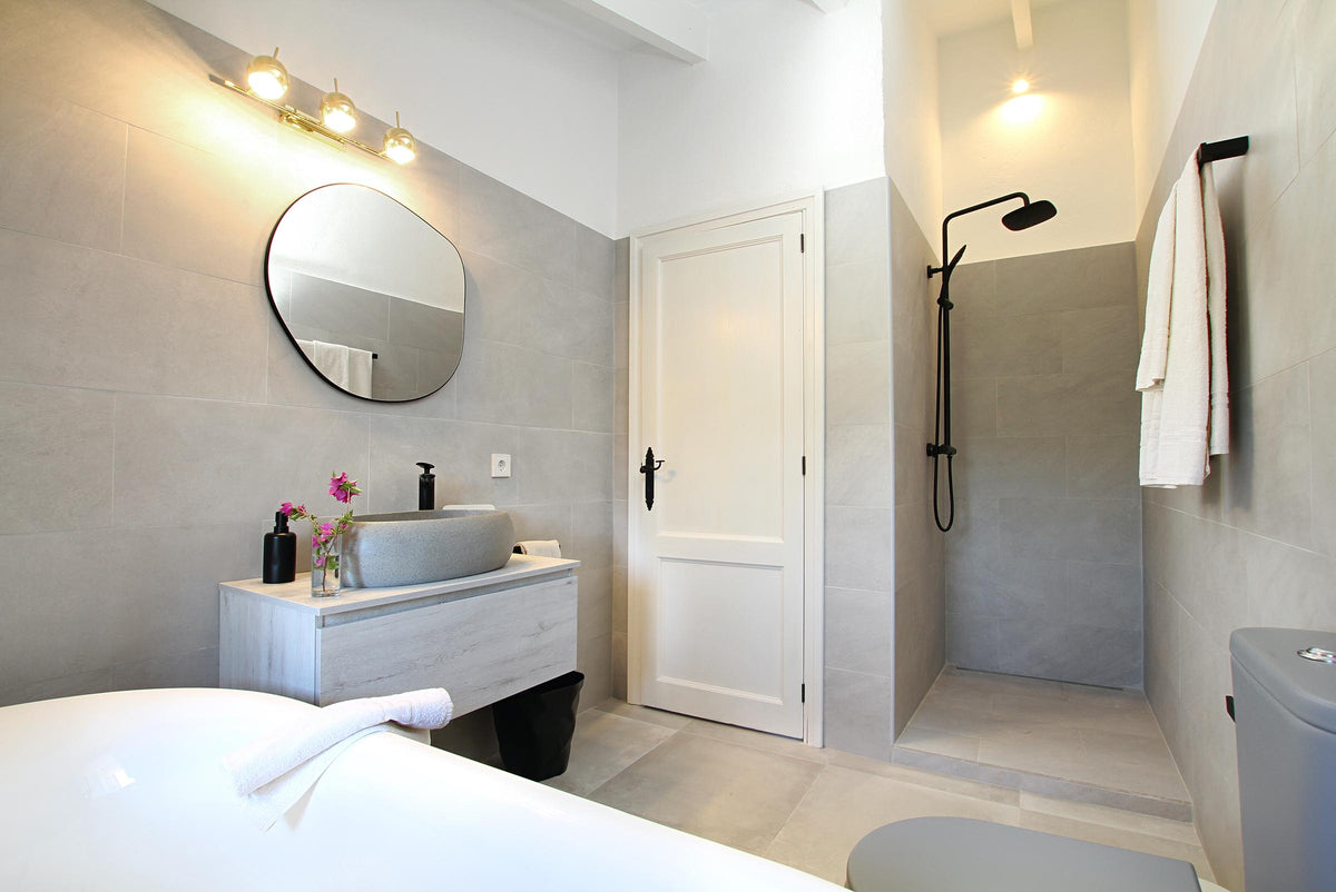 Badezimmer der Finca Monteluz bei Pollença, Mallorca