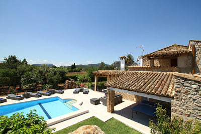 Pool der Finca Monteluz bei Pollença, Mallorca