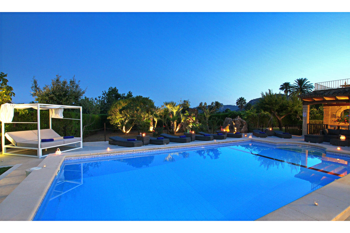 Pool der Finca Monteluz bei Pollença, Mallorca