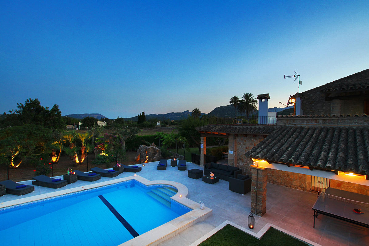 Pool der Finca Monteluz bei Pollença, Mallorca