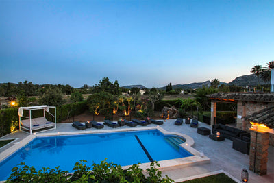 Pool der Finca Monteluz bei Pollença, Mallorca