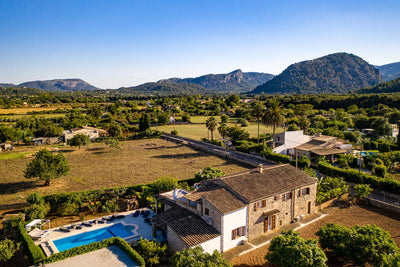 Pool der Finca Monteluz bei Pollença, Mallorca