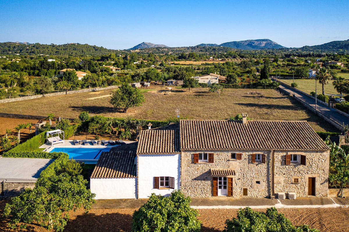 Pool der Finca Monteluz bei Pollença, Mallorca