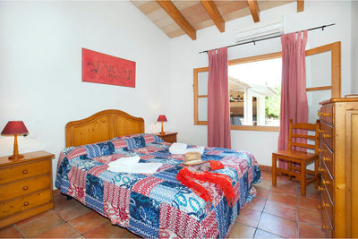 Schlafzimmer der Finca Nobleza bei Alcúdia, Mallorca