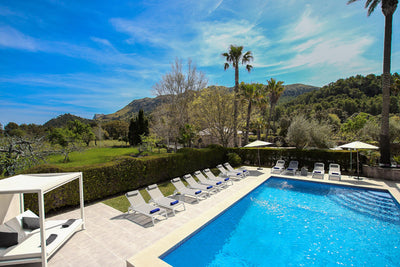 Privater Pool der Finca Palma Papa bei Cala Sant Vicenç, Mallorca