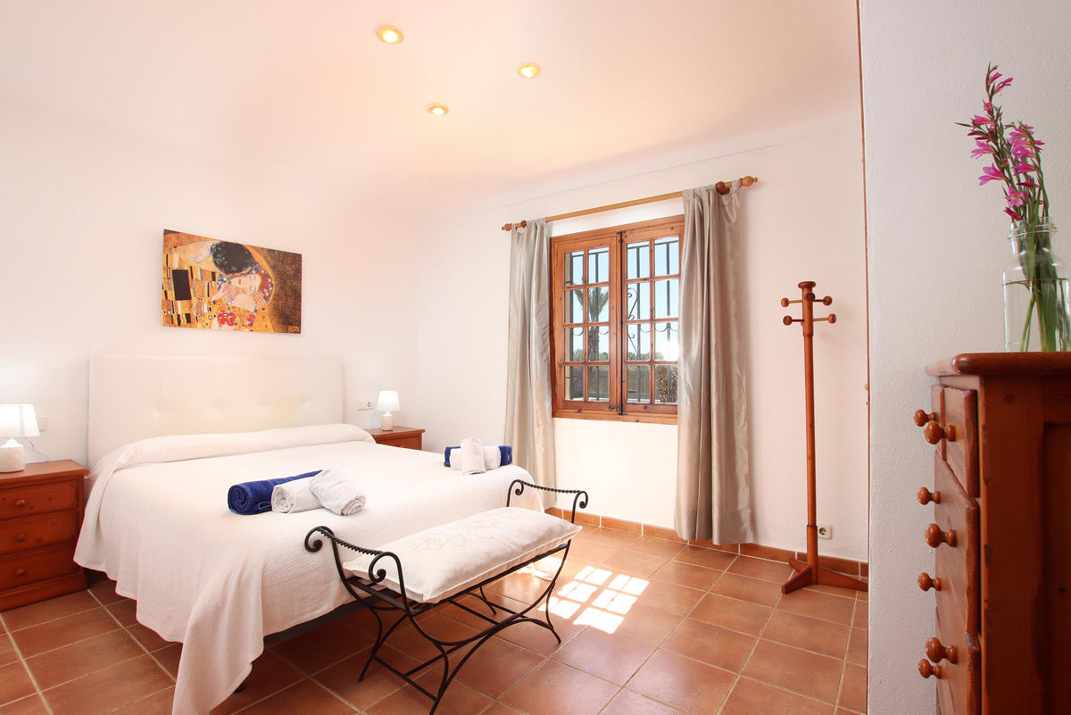 Schlafzimmer der Finca Sa Clastra bei Port de Pollença, Mallorca