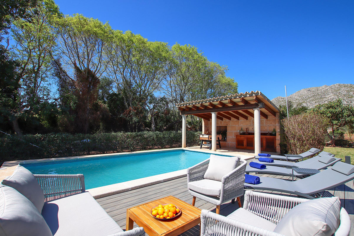 Pool der Finca Sa Felicitat bei Pollença, Mallorca