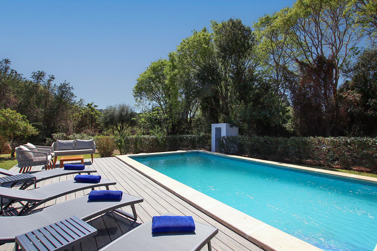 Pool der Finca Sa Felicitat bei Pollença, Mallorca