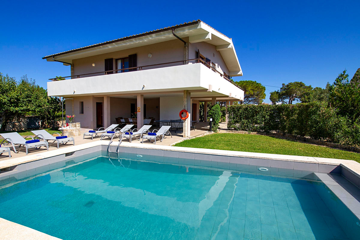 Pool der Finca Son Florina bei Port de Pollença, Mallorca