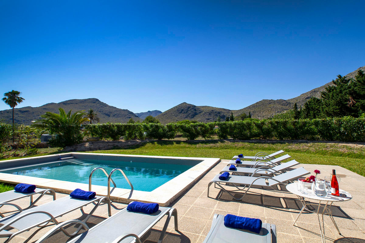 Pool der Finca Son Florina bei Port de Pollença, Mallorca