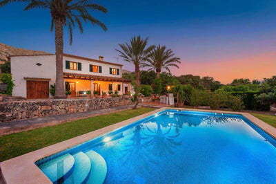 Pool der Finca Son Florit bei Cala Sant Vicenç, Mallorca