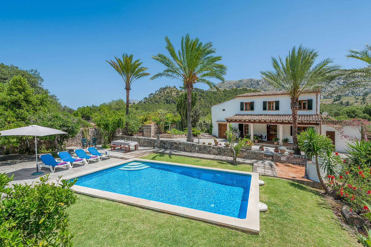 Pool der Finca Son Florit bei Cala Sant Vicenç, Mallorca