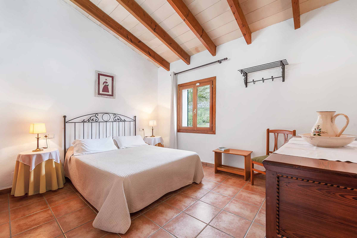 Schlafzimmer der Finca Son Florit bei Cala Sant Vicenç, Mallorca