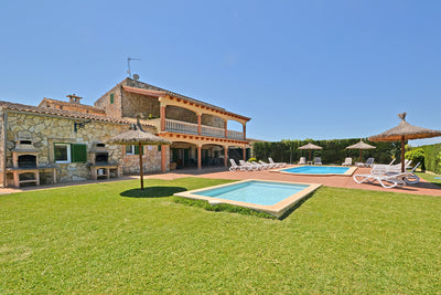 Außenansicht der Finca Son Lluny bei Sencelles, Mallorca