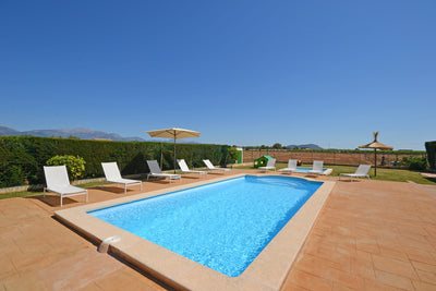 Privater Pool der Finca Son Lluny bei Sencelles, Mallorca
