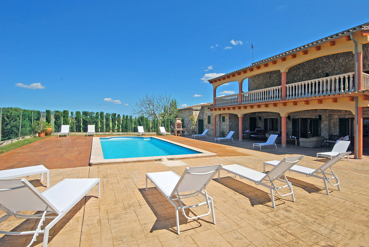 Privater Pool der Finca Son Lluny bei Sencelles, Mallorca