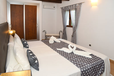 Schlafzimmer der Finca Son Lluny bei Sencelles, Mallorca