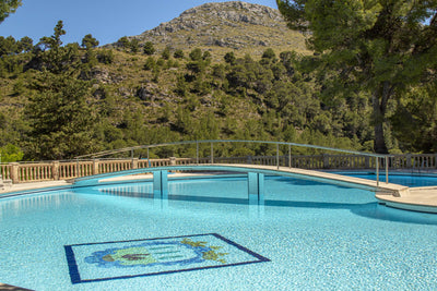 Pool der Finca Voramar Real bei Cala Sant Vicenç, Mallorca