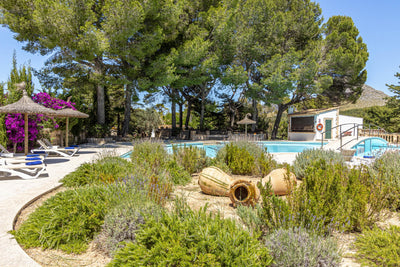 Pool der Finca Voramar Real bei Cala Sant Vicenç, Mallorca