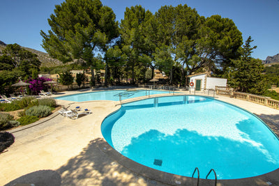 Pool der Finca Voramar Real bei Cala Sant Vicenç, Mallorca