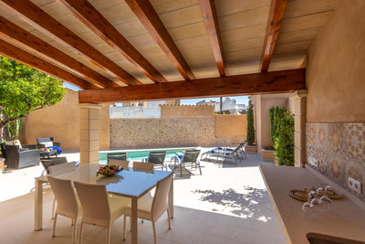 Pool der Finca La Perla d’Horta bei Pollença, Mallorca