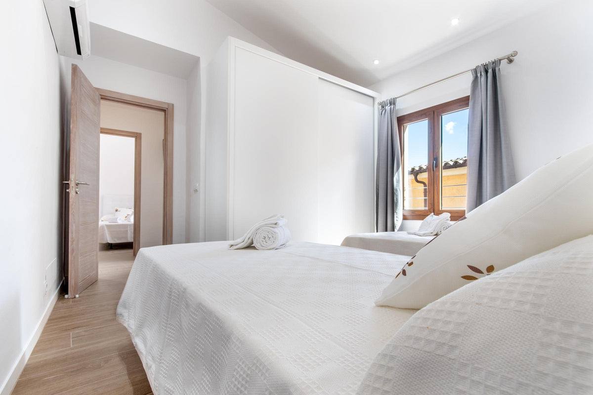 Schlafzimmer der Finca La Perla d’Horta bei Pollença, Mallorca