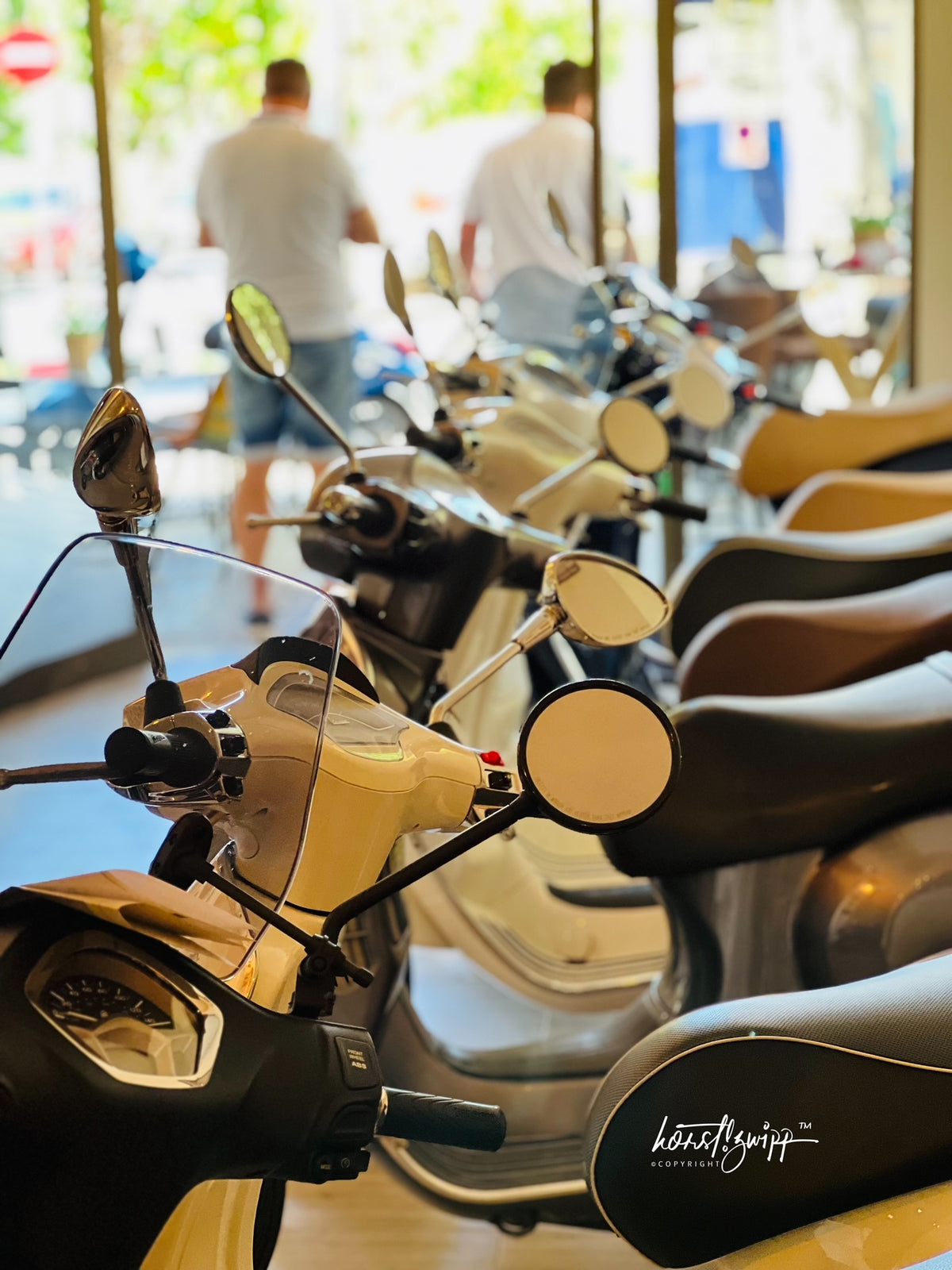 Vespa Primavera 125 mieten in Peguera, Mallorca
