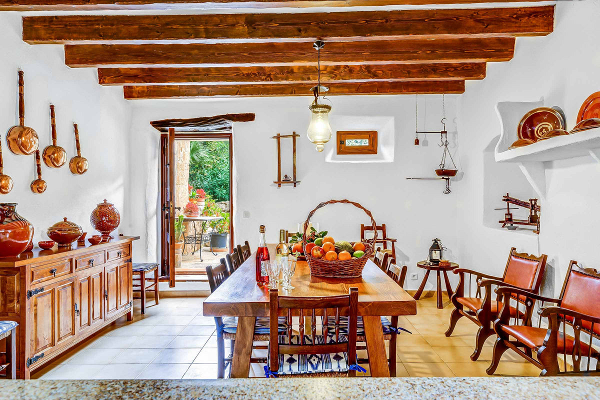Küche der Villa del Sol Vich bei Cala Sant Vicenç, Mallorca