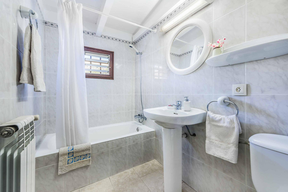 Badezimmer der Villa Encantada bei Port de Pollença, Mallorca