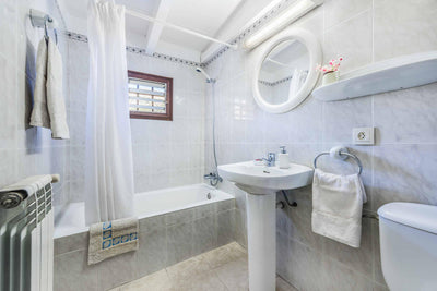 Badezimmer der Villa Encantada bei Port de Pollença, Mallorca