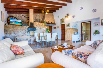 Impression der Villa Encantada bei Port de Pollença, Mallorca