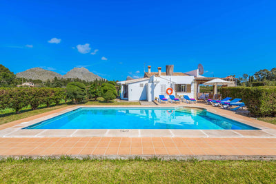 Pool der Villa Encantada bei Port de Pollença, Mallorca