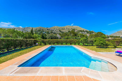 Pool der Villa Encantada bei Port de Pollença, Mallorca