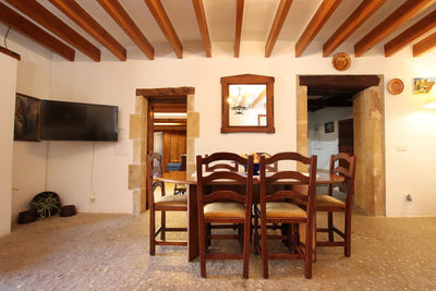 Essbereich der Villa Es Redoli bei Pollença, Mallorca