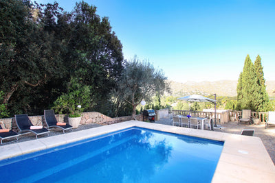 Pool der Villa Horizonte bei Pollença, Mallorca